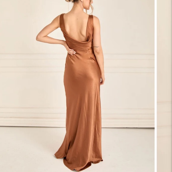 Six Stories Dresses & Skirts - NEW! Six Stories Satin Formal Dress